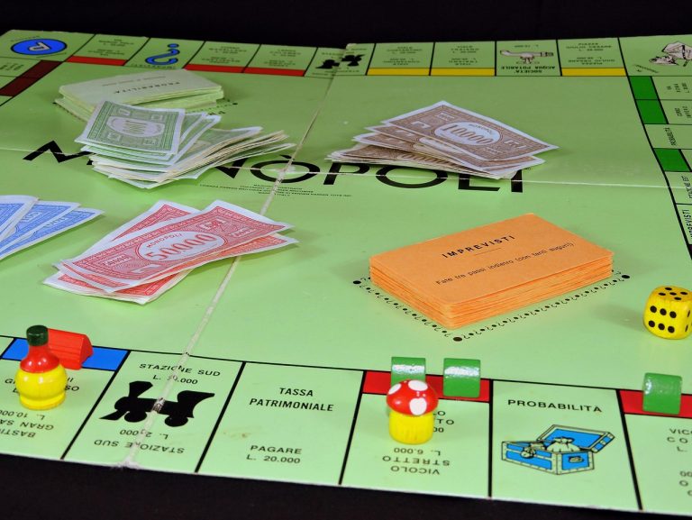Monopoly and Heraldry: The Game’s Coat of Arms and Its Historical Inspirations